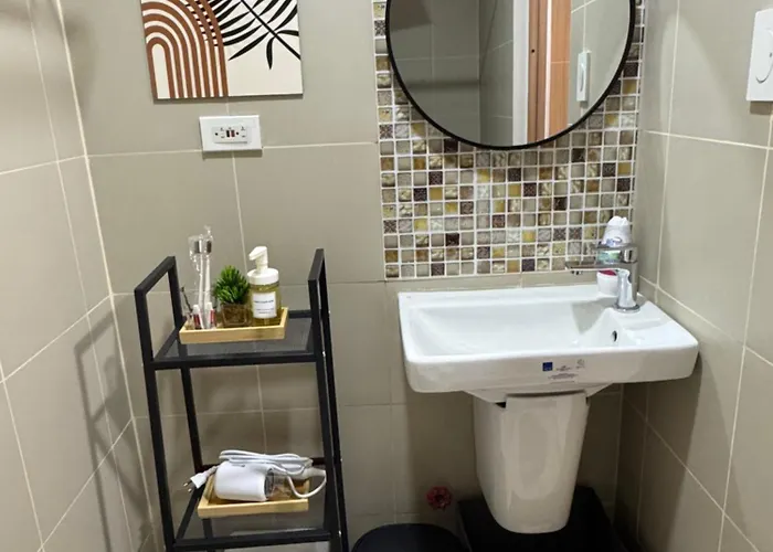 Pirmesuites - Red Residences Makati Aparthotel *